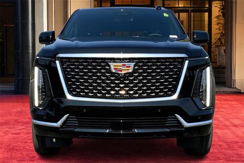 2025 Cadillac Escalade ESV Luxury