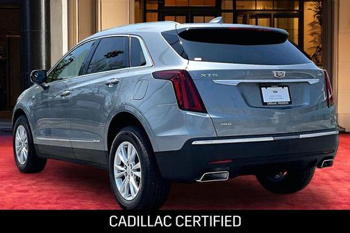 Argent Silver Metallic 2024 Cadillac XT5 Luxury