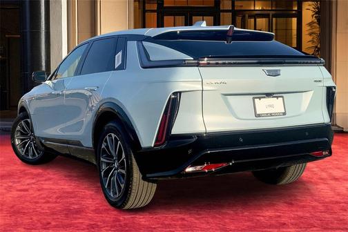 2026 Cadillac LYRIQ Sport