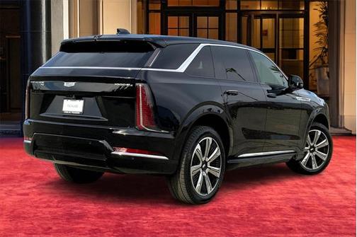 2025 Cadillac Escalade IQ Luxury 2