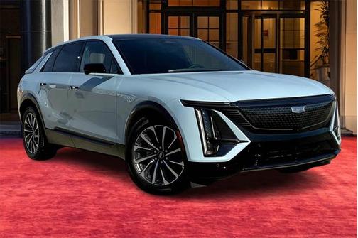 2025 Cadillac LYRIQ Sport w/1SJ