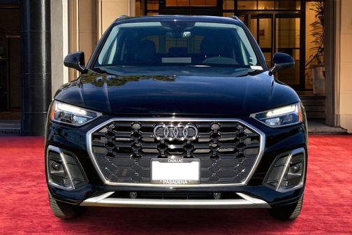 2022 Audi Q5 45 S line Premium