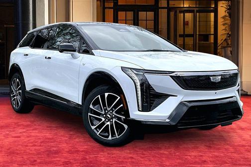 Vibrant White Tricoat 2026 Cadillac OPTIQ Sport