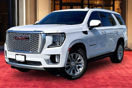 White Frost Tricoat 2024 GMC Yukon Denali