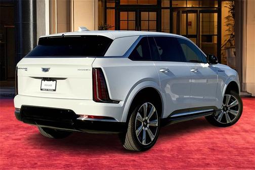 2025 Cadillac Escalade IQ Luxury 2