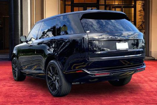 2023 Land Rover Range Rover P400 SE