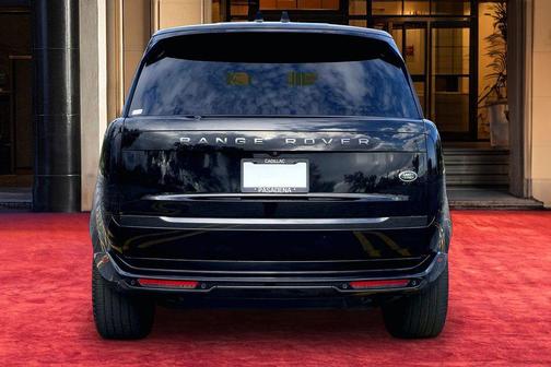 2023 Land Rover Range Rover P400 SE
