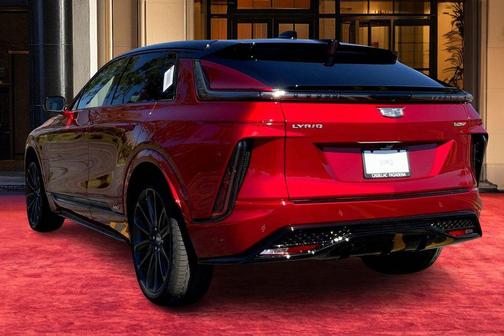 2026 Cadillac LYRIQ V