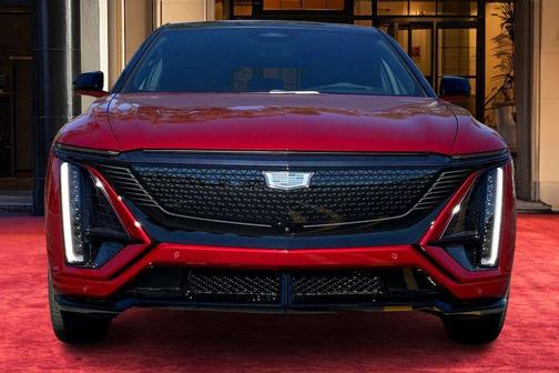 2026 Cadillac LYRIQ V