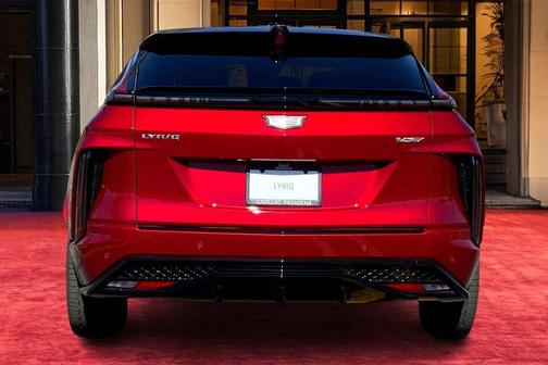 2026 Cadillac LYRIQ V