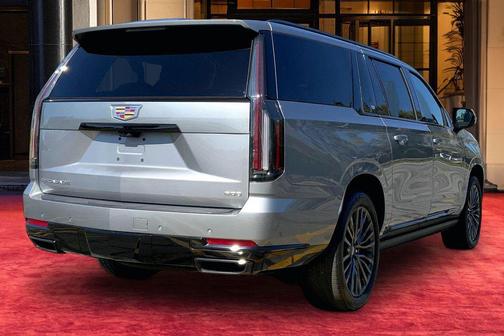 2025 Cadillac Escalade ESV Sport