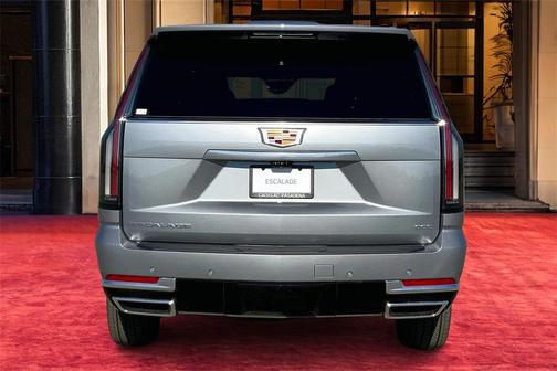 2026 Cadillac Escalade Luxury