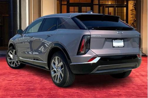 2025 Cadillac OPTIQ Luxury 2 AWD