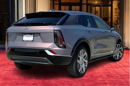 2025 Cadillac OPTIQ Luxury 2 AWD