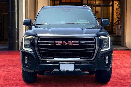 2023 GMC Yukon 4WD AT4