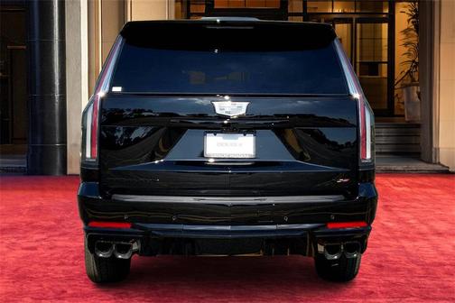 2026 Cadillac Escalade ESV V-Series