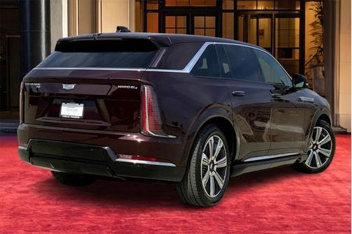 2025 Cadillac Escalade IQ Luxury 2