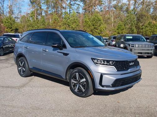 2023 Kia Sorento S