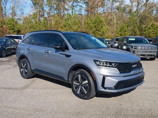 2023 Kia Sorento S