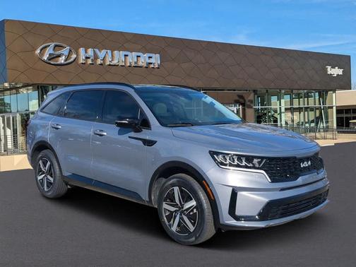 2023 Kia Sorento S
