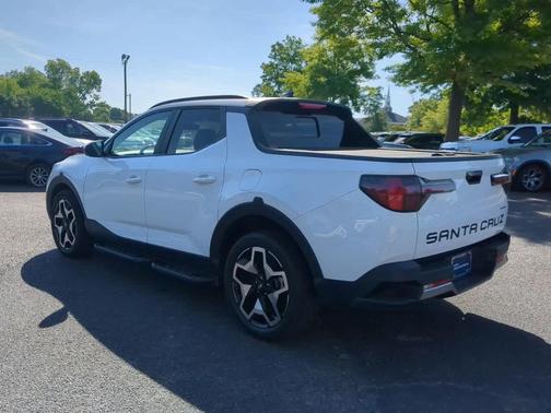 Ice White 2022 Hyundai SANTA CRUZ 2.5T Limited