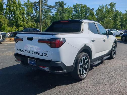 Ice White 2022 Hyundai SANTA CRUZ 2.5T Limited