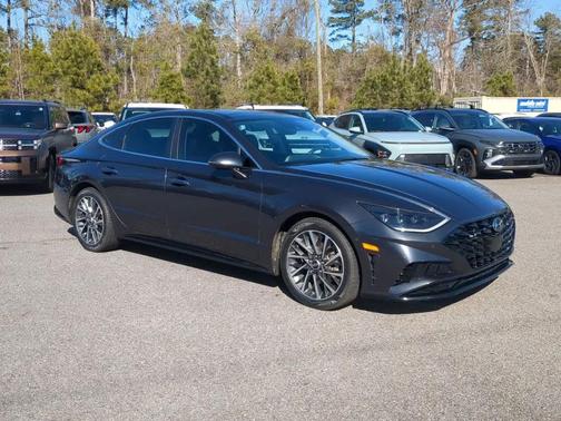 2020 Hyundai SONATA Limited