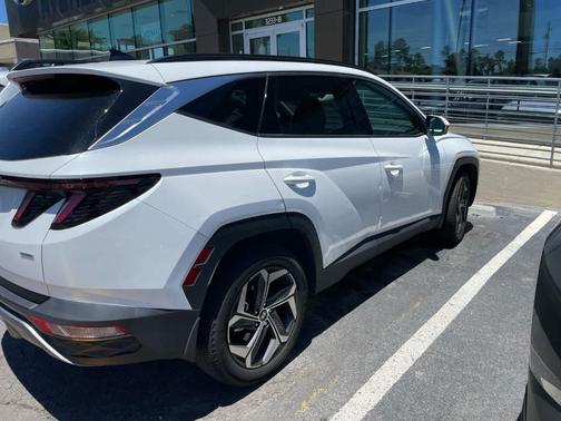 Quartz White 2022 Hyundai TUCSON Limited