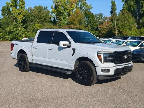 Space White Metallic 2025 Ford F-150 Lariat