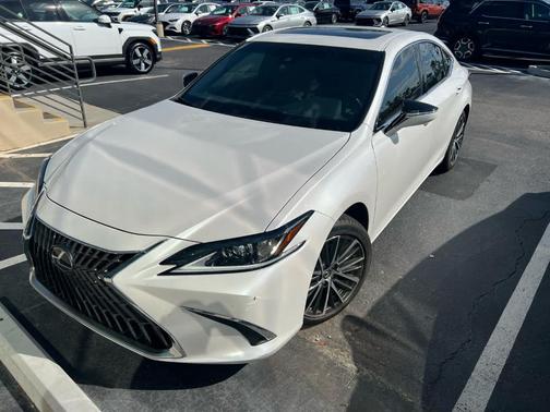 2024 Lexus ES 350 