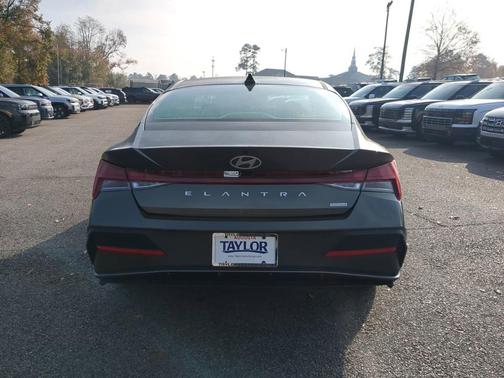 2026 Hyundai ELANTRA HEV Blue