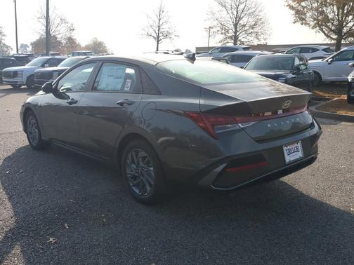 2026 Hyundai ELANTRA HEV Blue