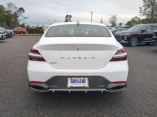 2025 Genesis G70 2.5T