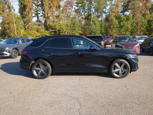 2025 Genesis GV70 2.5T