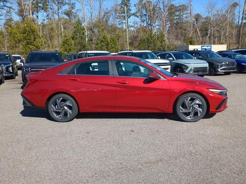 2026 Hyundai ELANTRA HEV Limited