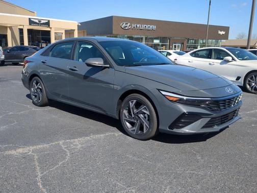 2026 Hyundai ELANTRA HEV Limited