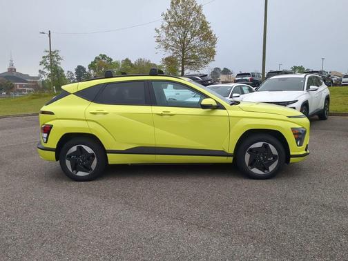 2025 Hyundai KONA EV SEL