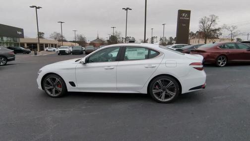 2025 Genesis G70 2.5T