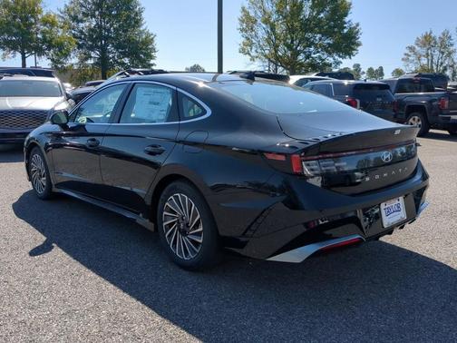 2024 Hyundai SONATA Hybrid Limited
