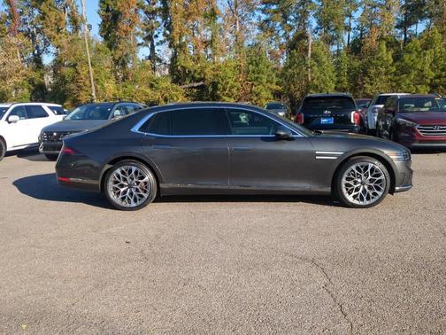 2024 Genesis G90 3.5T e-SC