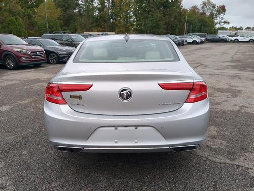 2017 Buick LaCrosse Essence