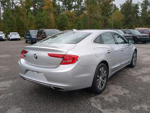 2017 Buick LaCrosse Essence