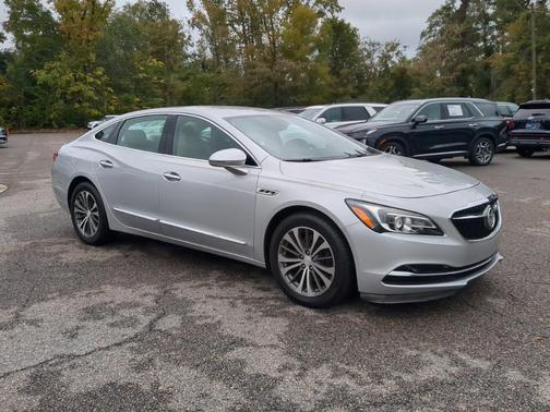 2017 Buick LaCrosse Essence