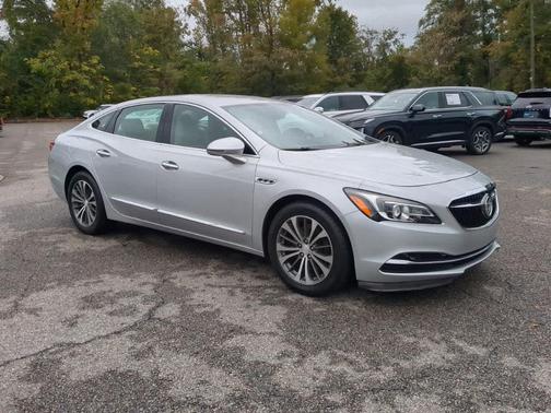 2017 Buick LaCrosse Essence