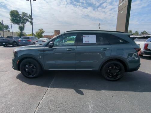 Green 2026 Kia Sorento Hybrid X-LINE SX PRESTIGE