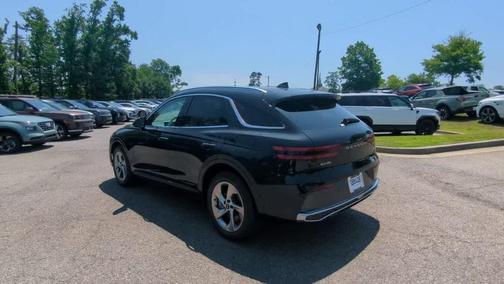2026 Genesis GV70 2.5T