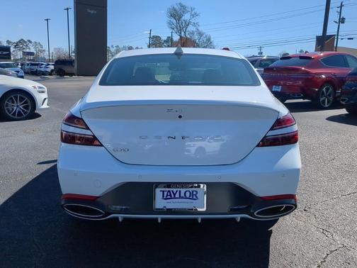 2025 Genesis G70 2.5T