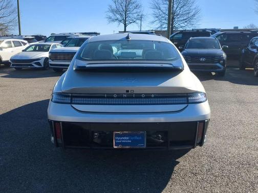 2025 Hyundai IONIQ 6 SEL