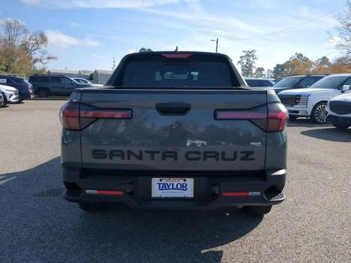 2026 Hyundai SANTA CRUZ SEL Activity