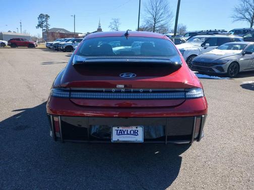 2025 Hyundai IONIQ 6 SEL
